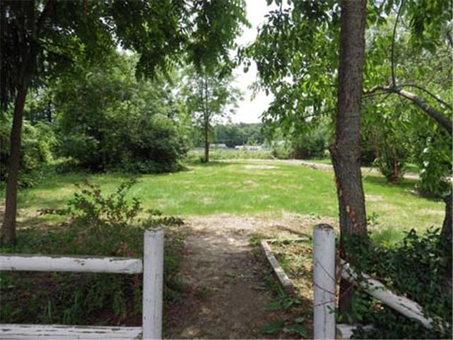 2039 Howardsville Tpk, Lyndhurst, VA 22952 