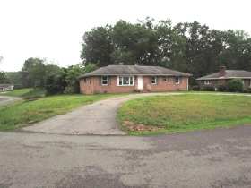 8501 Bagette Rd, Richmond, VA 23235 