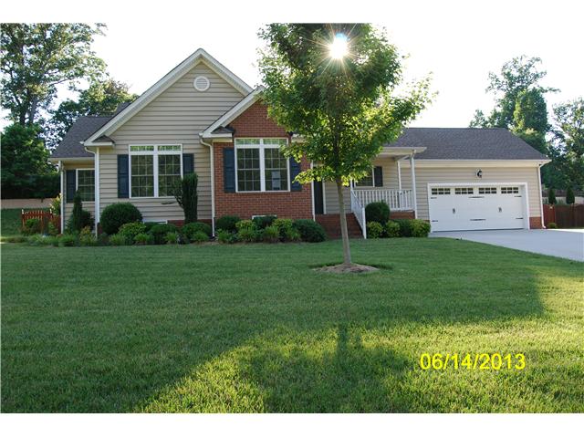 11620 Hillside Road, Chester, VA 23831 