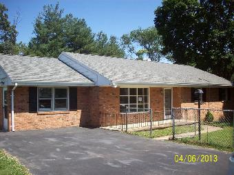 216 Stuart Ave, Stuarts Draft, VA 24477 