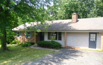 216 Westbriar Pl, Madison Heights, VA 24572 