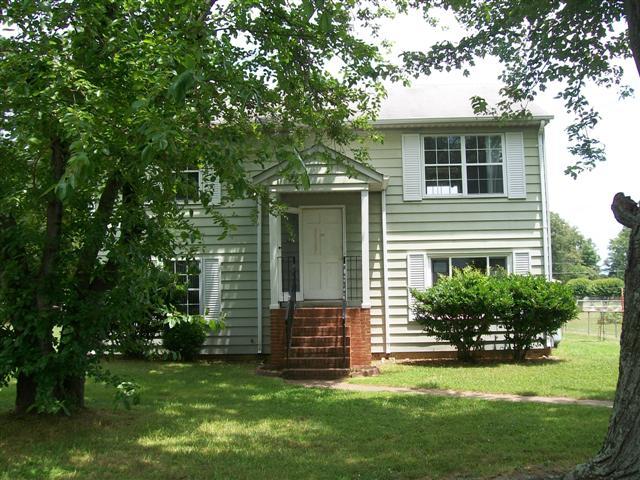 1418 Fortingale Cir, Sandston, VA 23150 