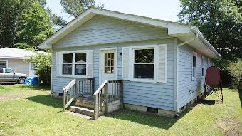 334 7th St, Colonial Beach, VA 22443 