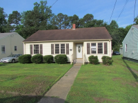 567 Laurel St, Franklin, VA 23851 