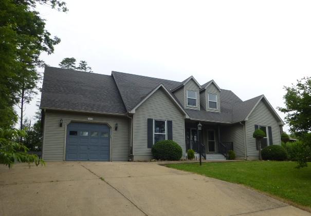 408 S Lakeview Drive, Cross Junction, VA 22625 