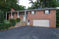 274 Hunters Trl, Troutville, VA 24175 