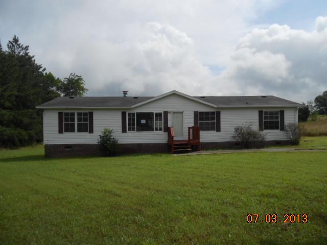 460 Adams Trl, Keeling, VA 24566 