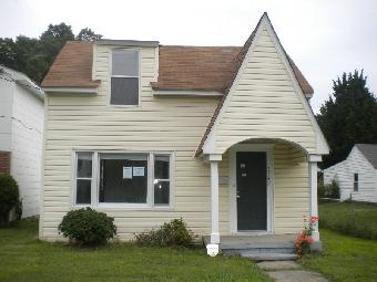 3742 Peterson Street, Norfolk, VA 23513 