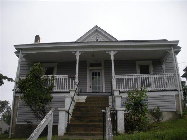 1318 NW Moorman Ave, Roanoke, VA 24017 