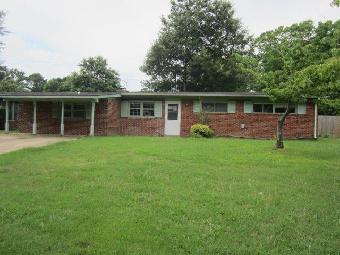 1210 Macdonald Rd, Chesapeake, VA 23325 