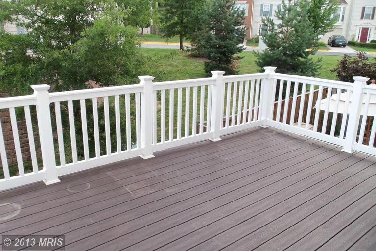 8072 HORSESHOE COTTAGE CIRCLE, Lorton, VA 22079 