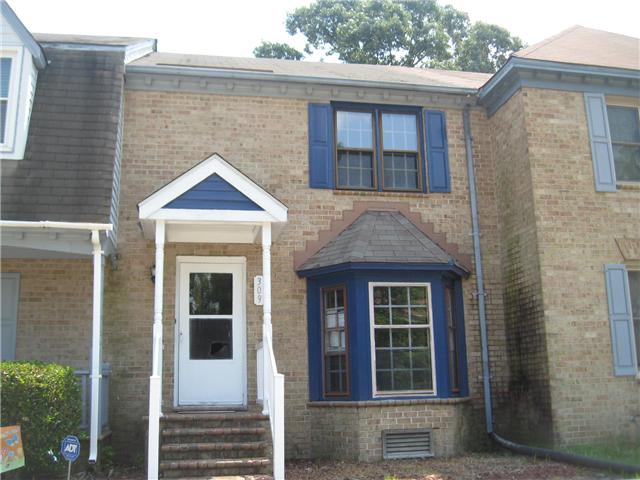 309 Middle Oaks Dr, Chesapeake, VA 23322 