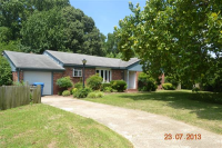 2304 Wolfsnare Dr, Virginia Beach, VA 23454 