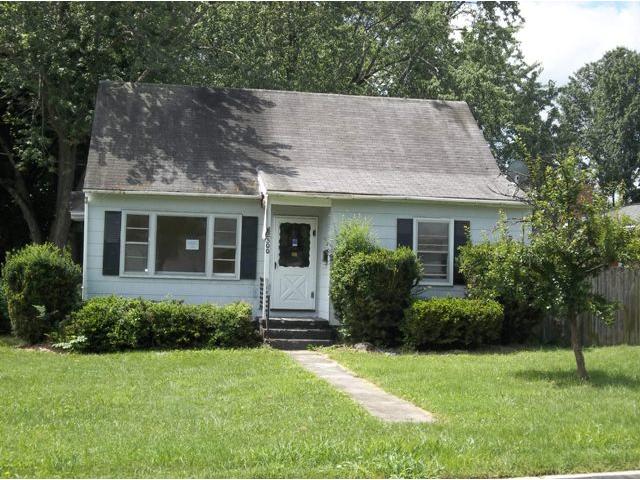 2300 Cortland St, Waynesboro, VA 22980 