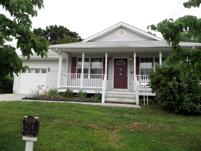 424 Braxton Road, Front Royal, VA 22630 