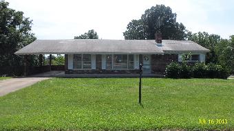 634 Oakland Dr, Chatham, VA 24531 