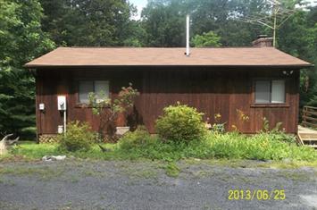 936 N Maple Road, Mt Jackson, VA 22842 