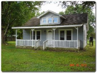 8862 Glass Rd, Hayes, VA 23072 