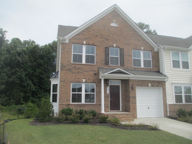 8615 Fielding Cir, Toano, VA 23168 