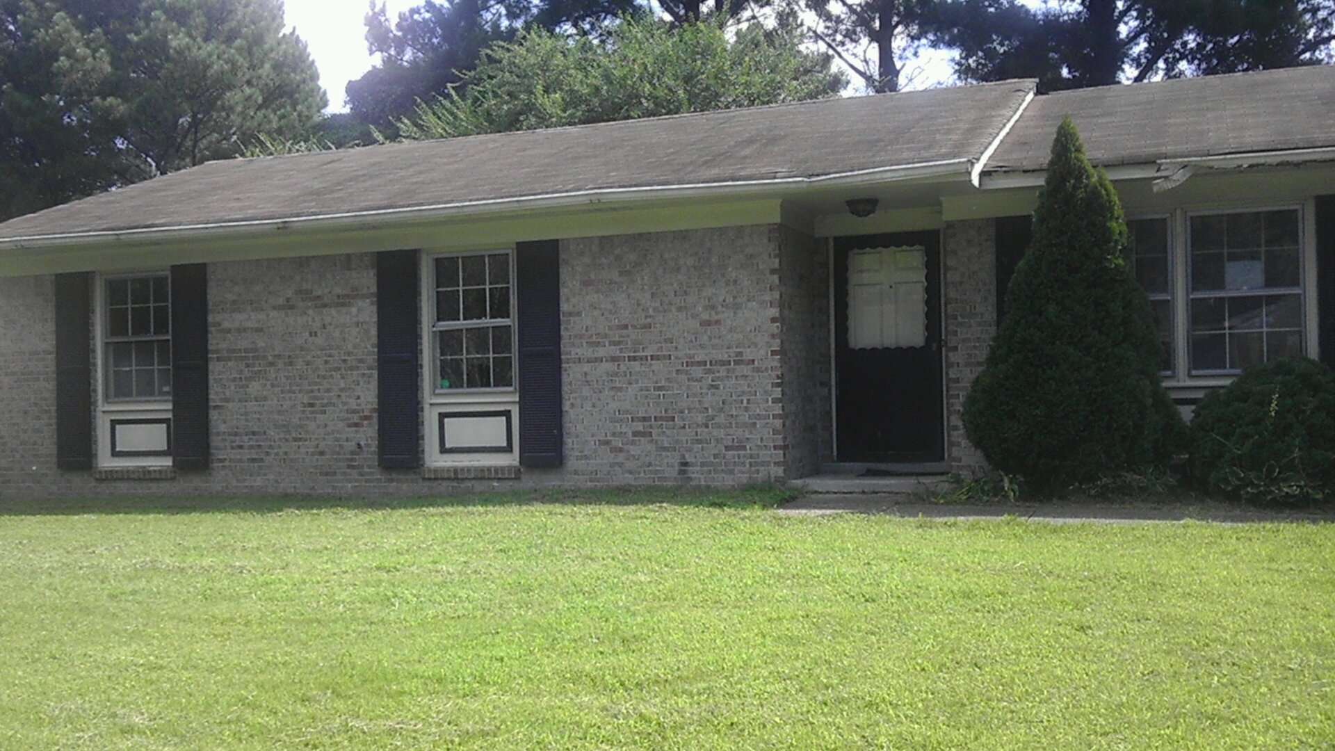 3433 Saint Clair Dr, Chesapeake, VA 23321 