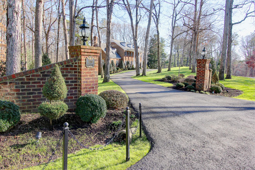 209 Dryden lane, Richmond, VA 23229 