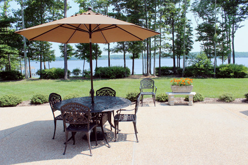 11409 East West Parkway, Gloucester, VA 11409 