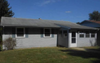 221 Carolina Ave, Waynesboro, VA 22980 