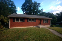 5101 Youngwood Dr NW, Roanoke, VA 24017 
