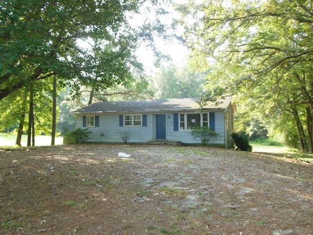 20472 Southampton Pkwy, Courtland, VA 23837 