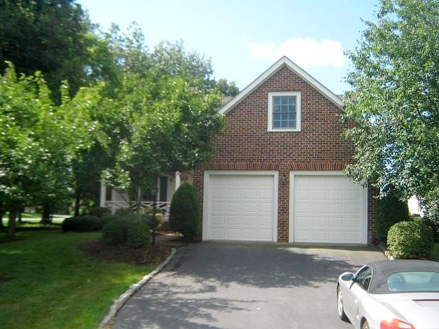 Kirkwood, Keswick, VA 22947 