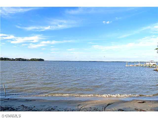 Remlik, Urbanna, VA 23175 