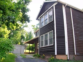 Terry, Staunton, VA 24401 