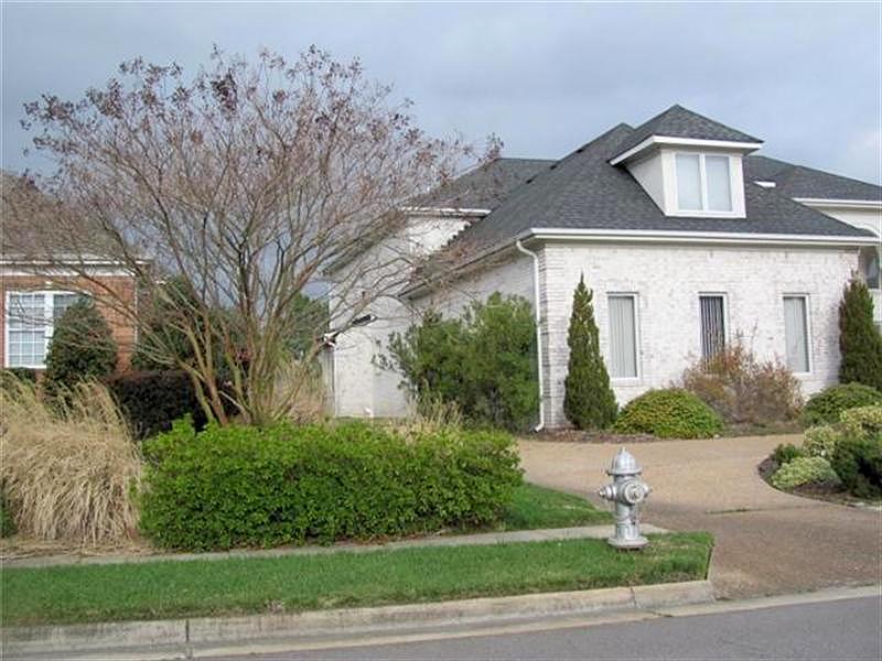 Estate Lane, Portsmouth, VA 23703 