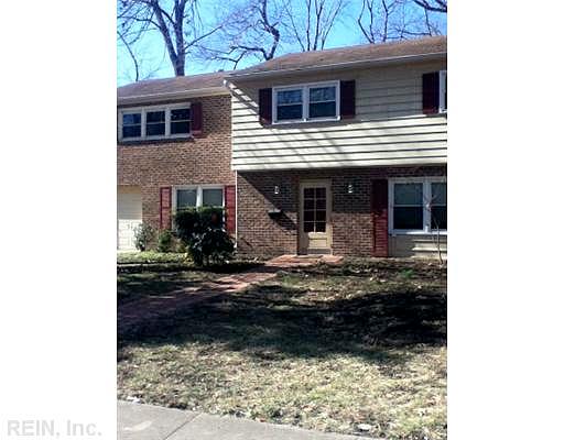 Schooner Dr, Hampton, VA 23669 