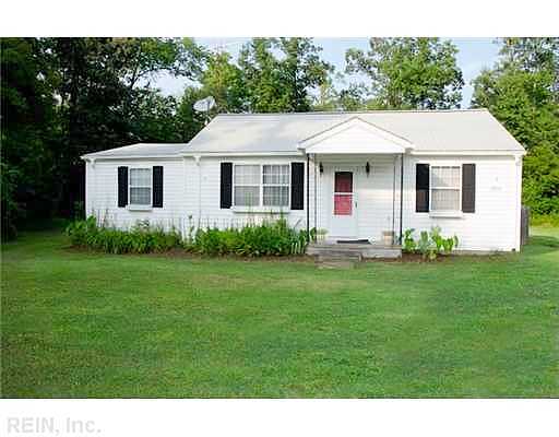 Bubble Gum Ln, Carrollton, VA 23314 