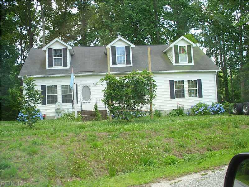 Harcum, Gloucester, VA 23061 