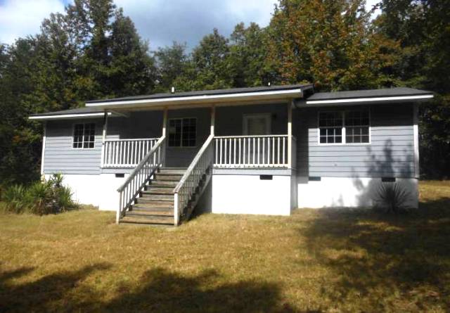 2018 Country Rd, Beaverdam, VA 23015 