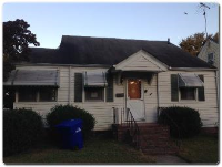 99 Aylwin Road, Portsmouth, VA 23702 