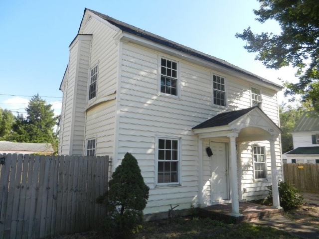 4205 George Washing, Portsmouth, VA 23702 