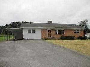 Lee, Abingdon, VA 24211 