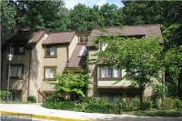 1665 Parkcrest Circle #100, Reston, VA 20190 