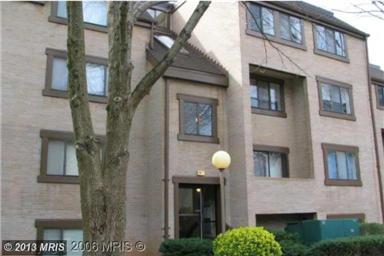 1671 Parkcrest Circle #101, Reston, VA 20190 