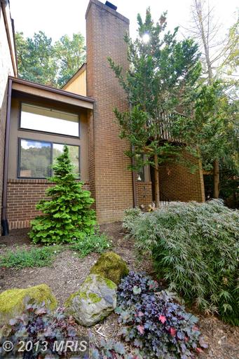 2005 WINGED FOOT COURT, Reston, VA 20191 