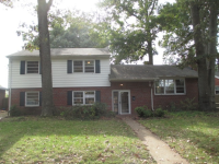 12 Sanford Dr, Newport News, VA 23601 