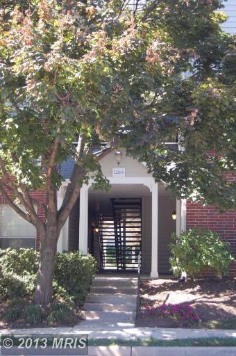 12164 PENDERVIEW LANE, Fairfax, VA 22033 