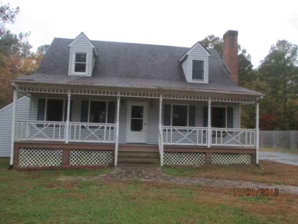 4416 Walkers Landing Dr, North Dinwiddie, VA 23803 