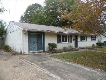 260 Iroquois Rd, Virginia Beach, VA 23462 