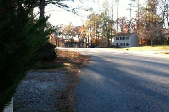 8011 Kempwood Drive, Chesterfield, VA 23832 