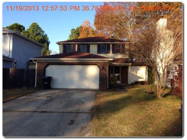 1519 Oak Knoll Ln, Virginia Beach, VA 23464 