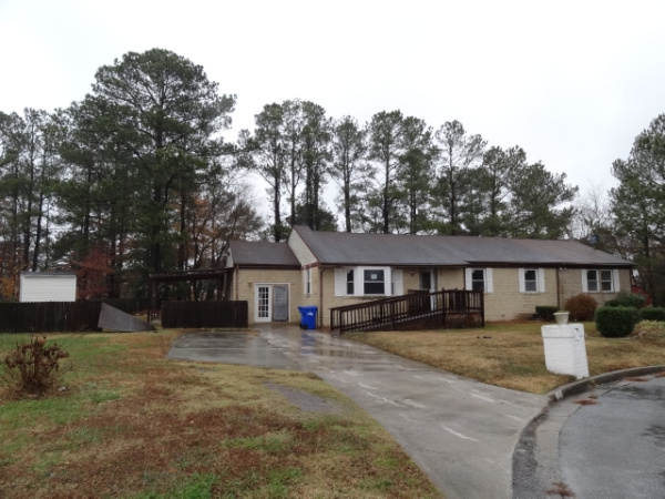 4 E Carrington Ct, Portsmouth, VA 23701 